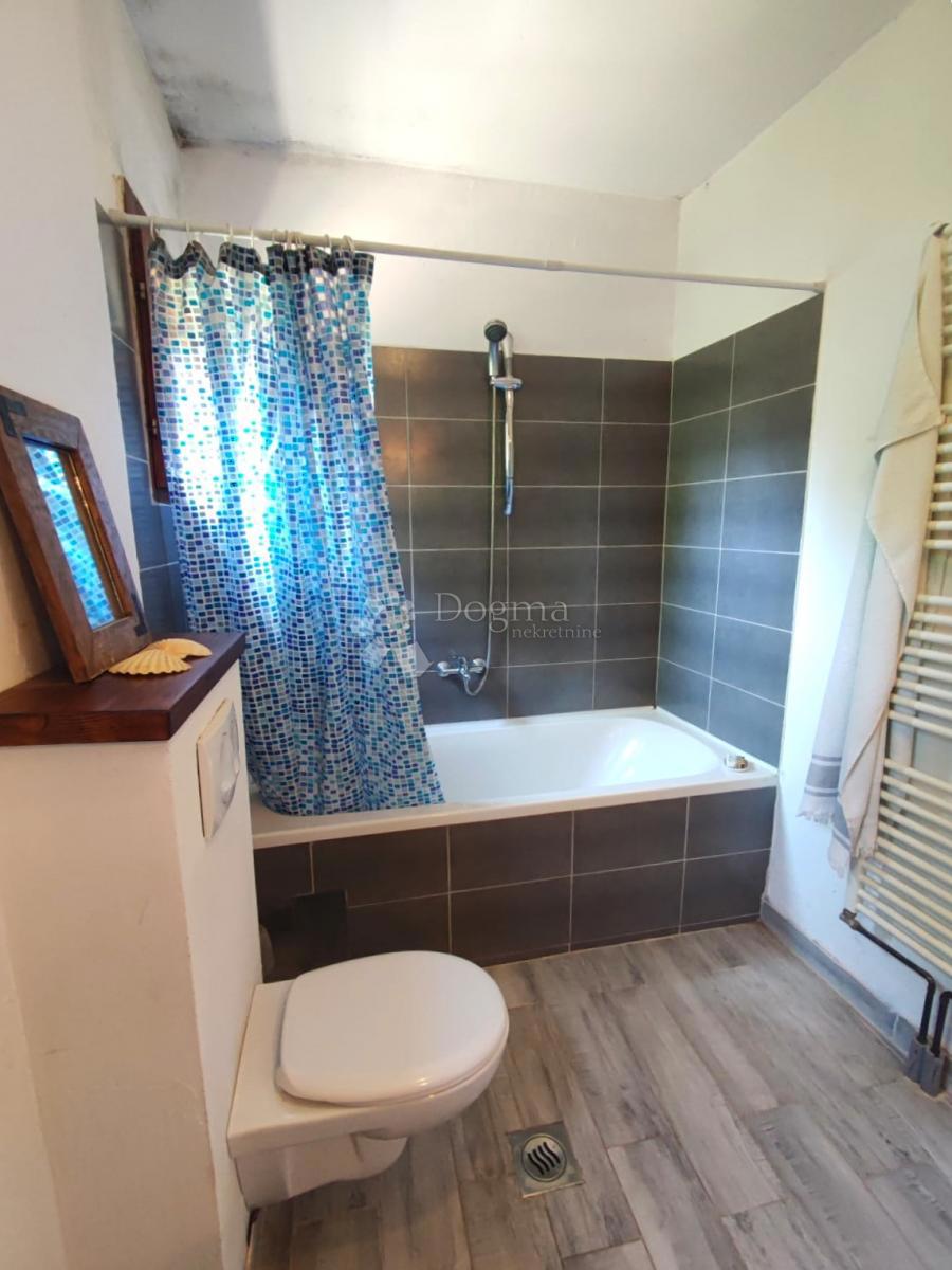 Hiša Blatuša, Gvozd, 180m2