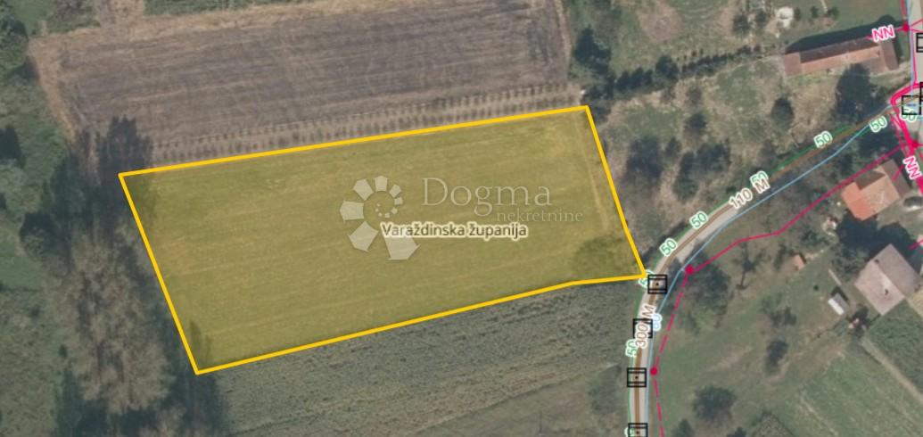 Zazidljivo zemljišče Križanec, Sveti Ilija, 1.305m2