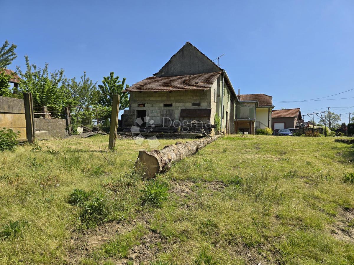 Zazidljivo zemljišče Križanec, Sveti Ilija, 1.305m2