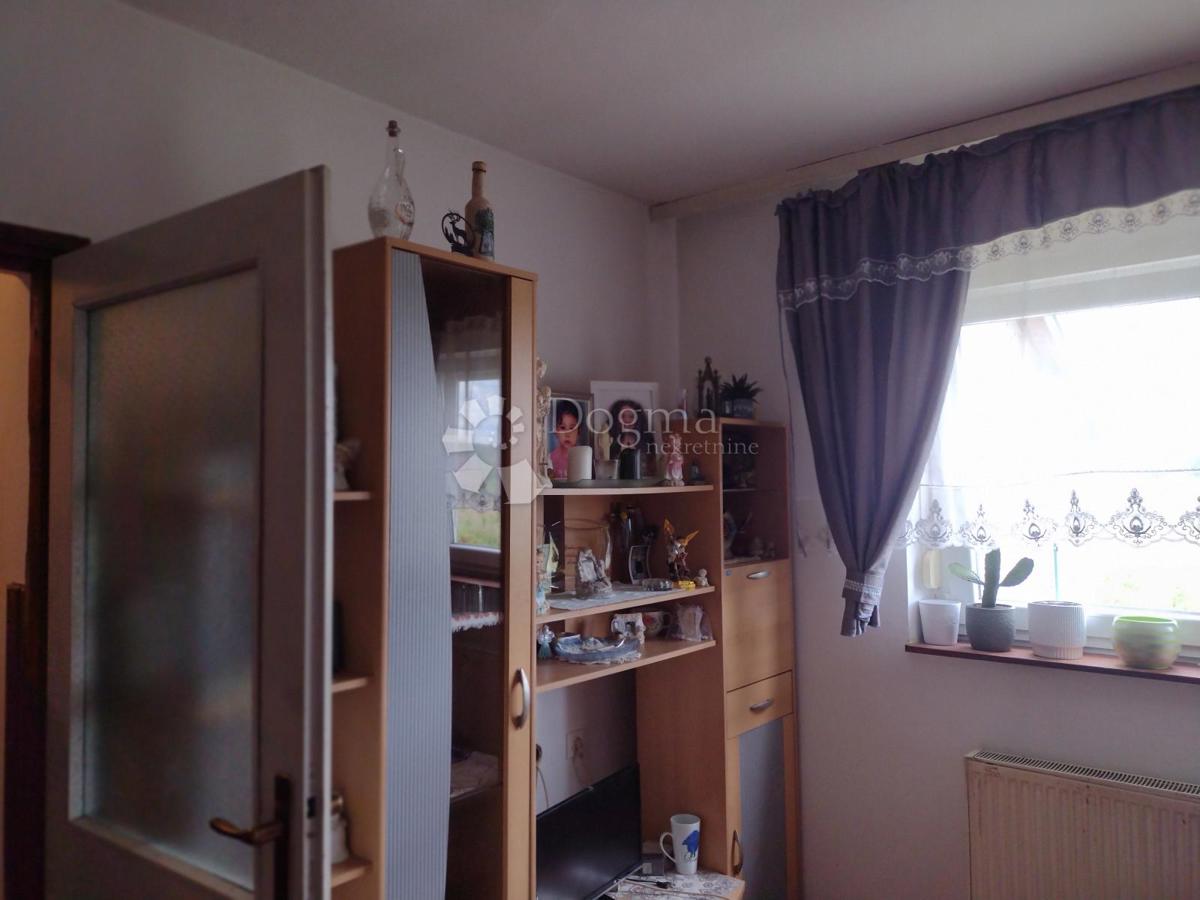 Hiša Šatornja, Glina, 130m2