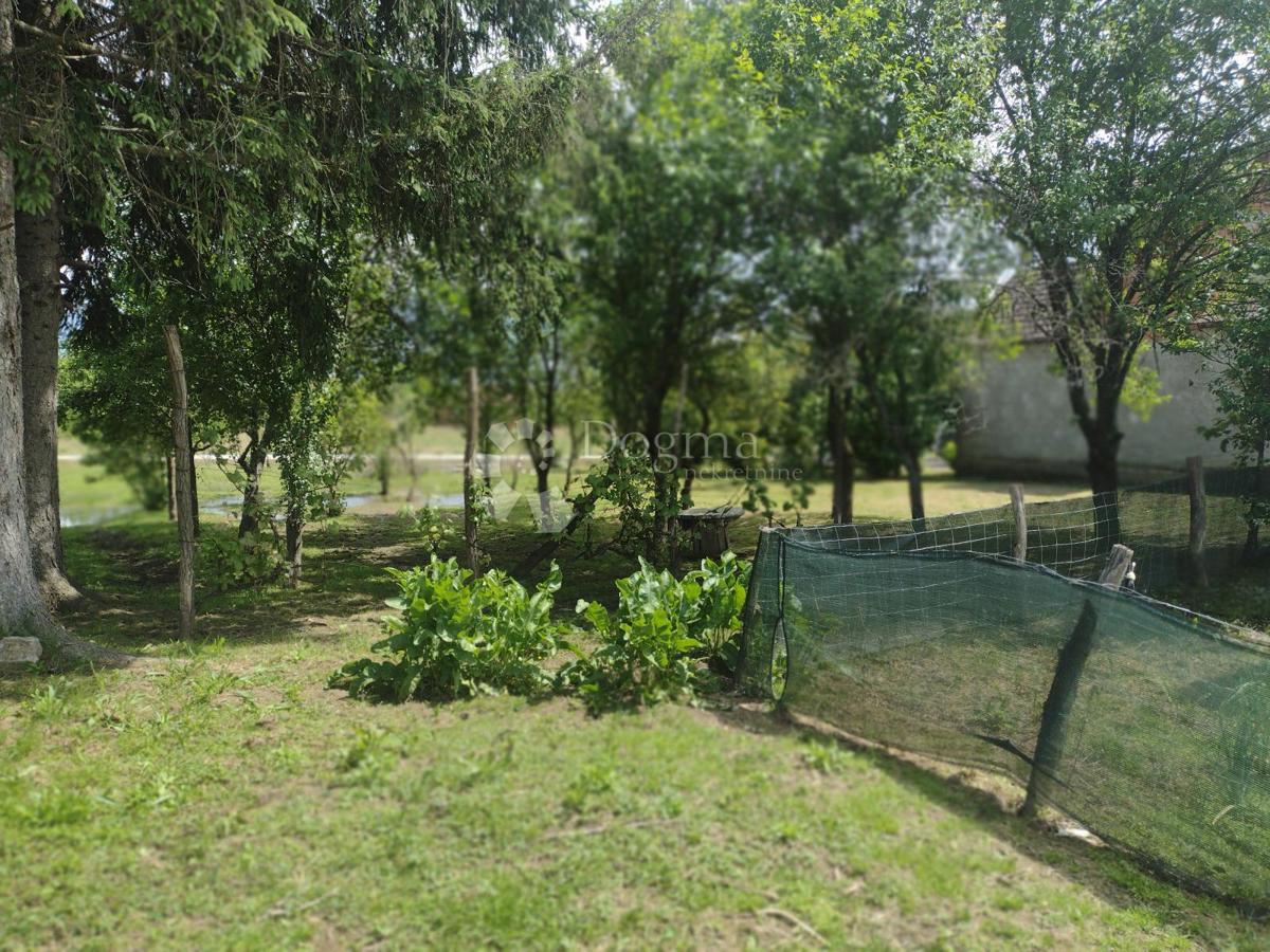 Hiša Šatornja, Glina, 130m2