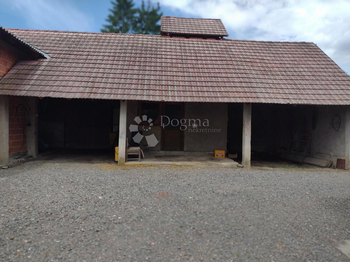 Hiša Šatornja, Glina, 130m2