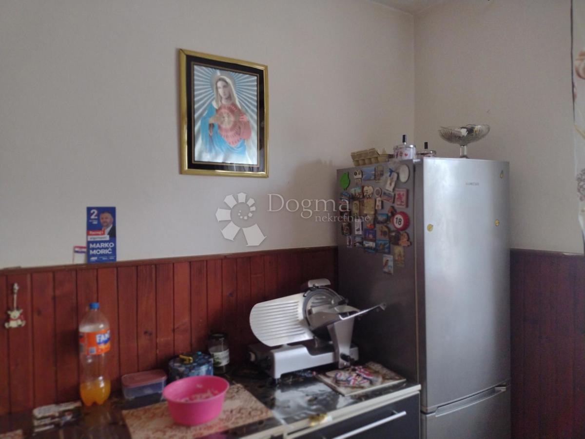 Hiša Šatornja, Glina, 130m2