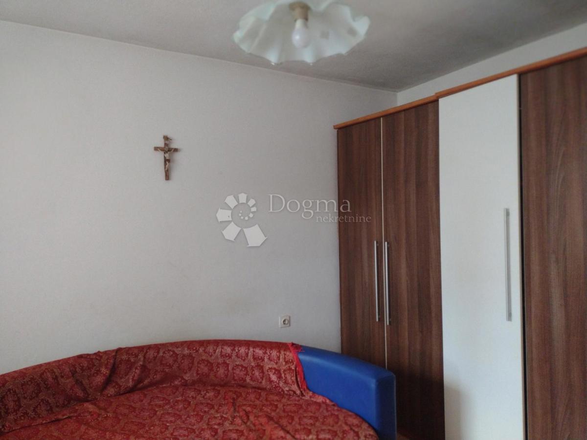 Hiša Šatornja, Glina, 130m2