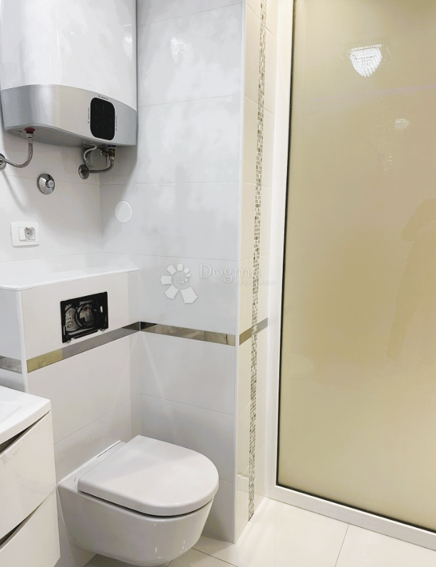 Stanovanje Baldekin, Šibenik, 62m2