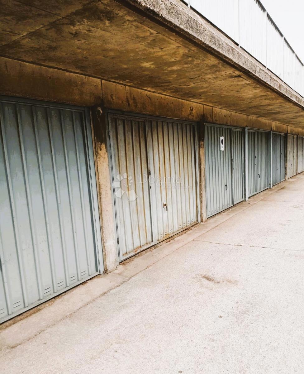 Stanovanje Baldekin, Šibenik, 62m2