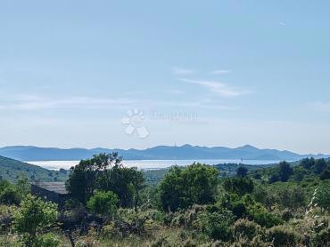 Zazidljivo zemljišče Debeljak, Sukošan, 660m2