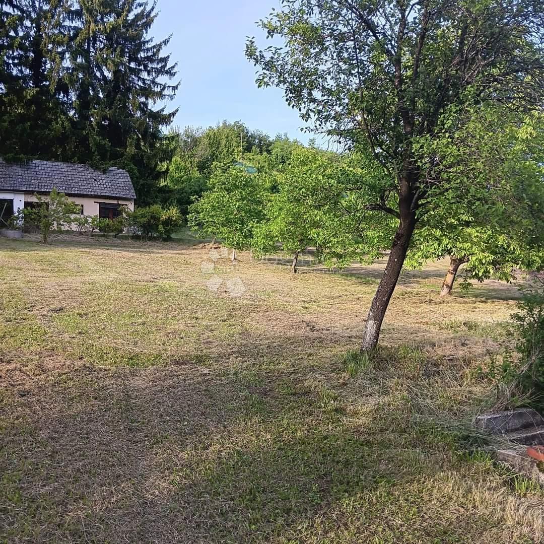 Kmetijsko zemljišče Srebrnjak, Sveta Nedelja, 12.972m2