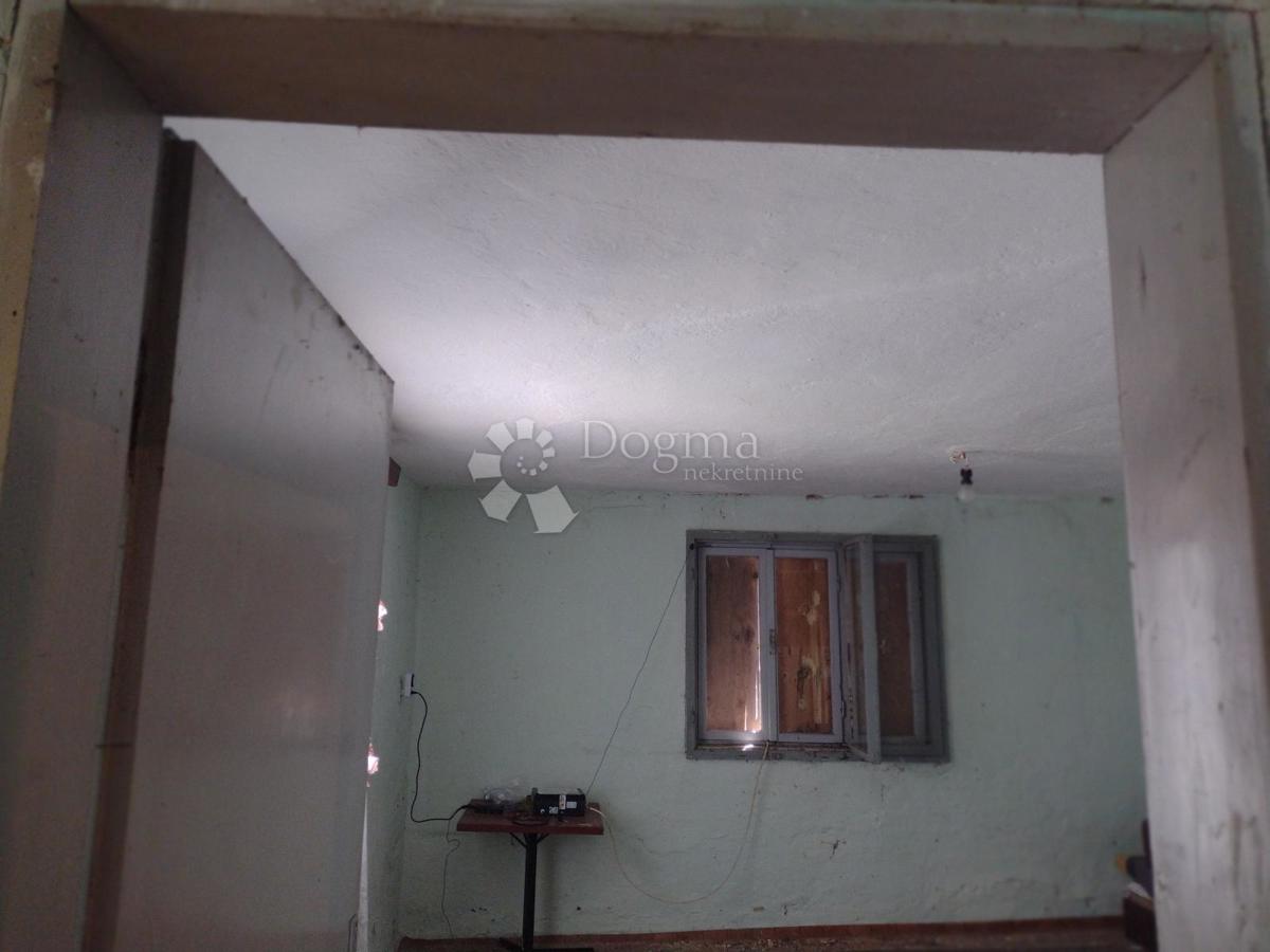 Hiša Brdo Utinjsko, Vojnić, 50m2