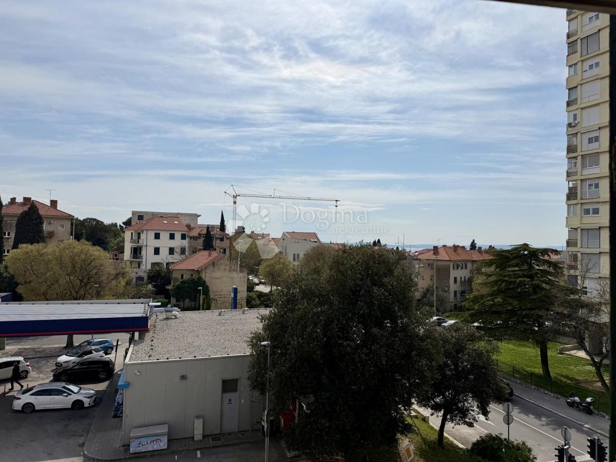 Stanovanje Firule, Split, 65m2