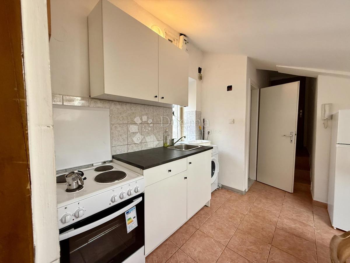 Stanovanje Centar, Rijeka, 23m2
