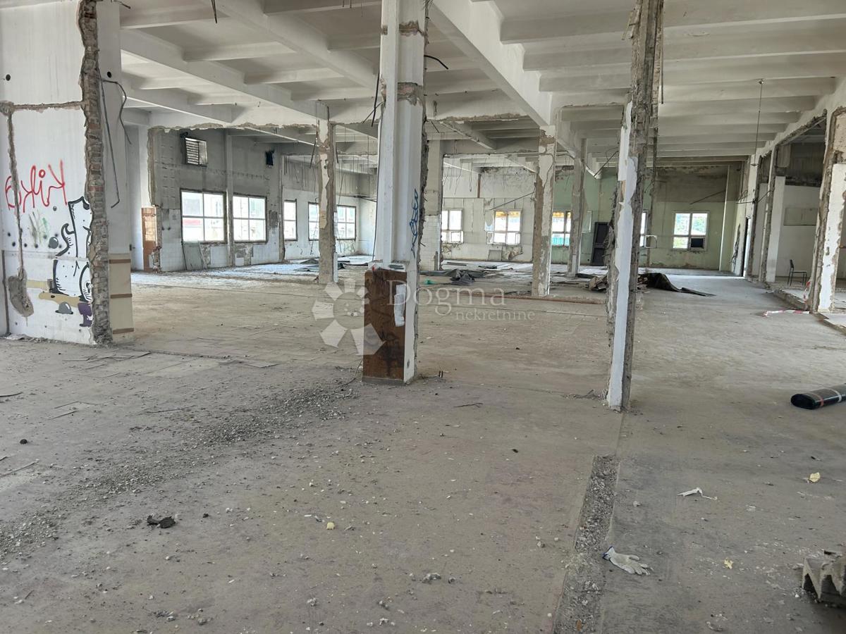 Poslovni prostor Mlaka, Rijeka, 800m2