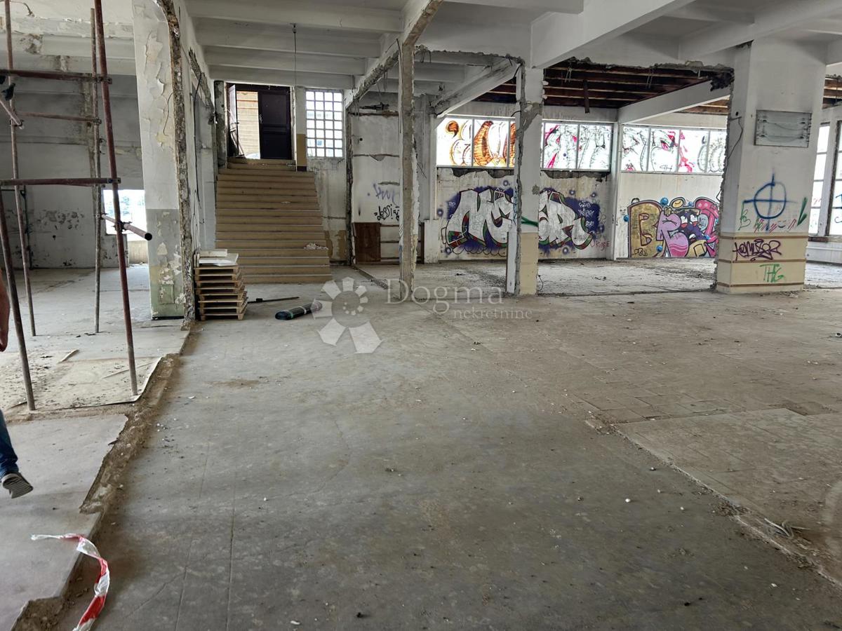 Poslovni prostor Mlaka, Rijeka, 800m2