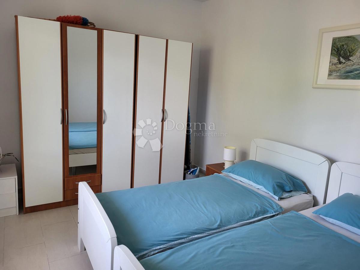 Hiša Klenovica, Novi Vinodolski, 150m2