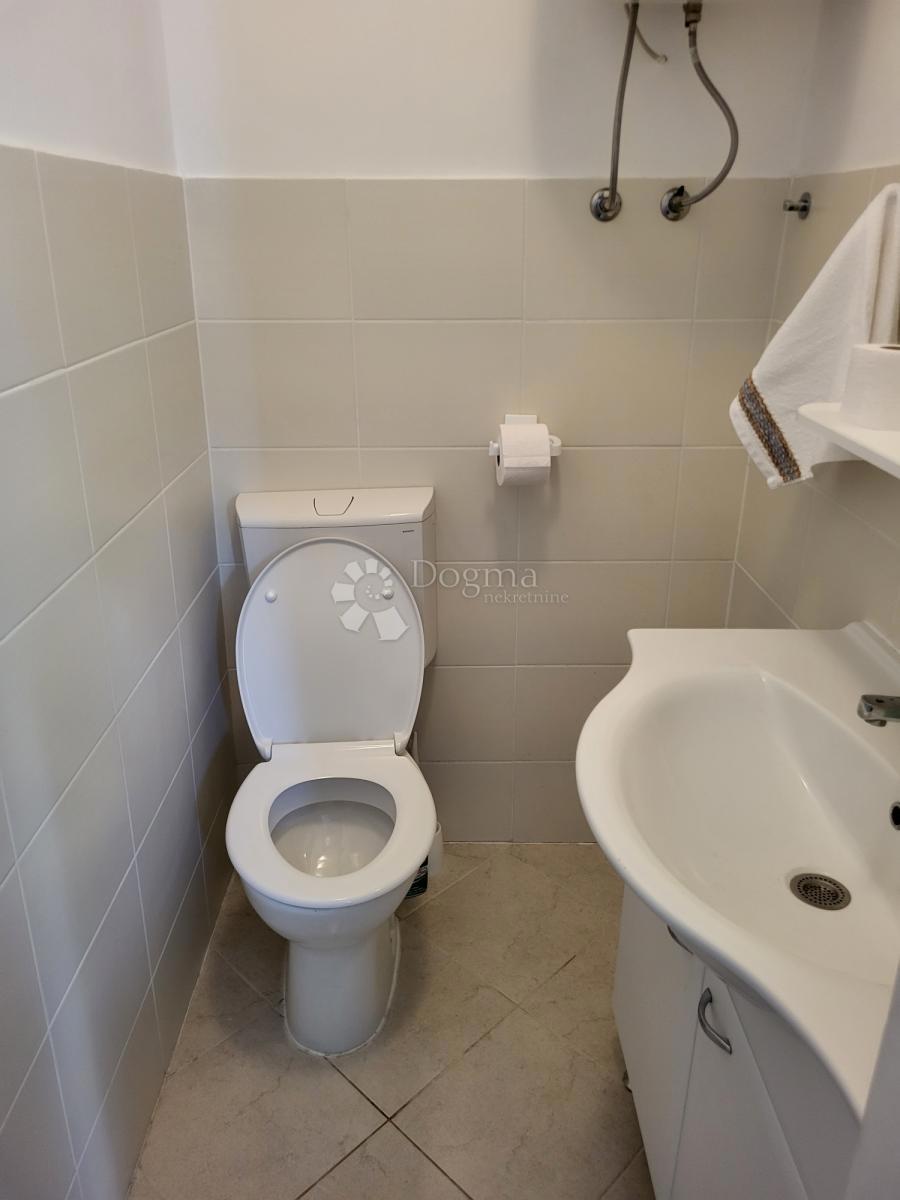 Hiša Klenovica, Novi Vinodolski, 150m2