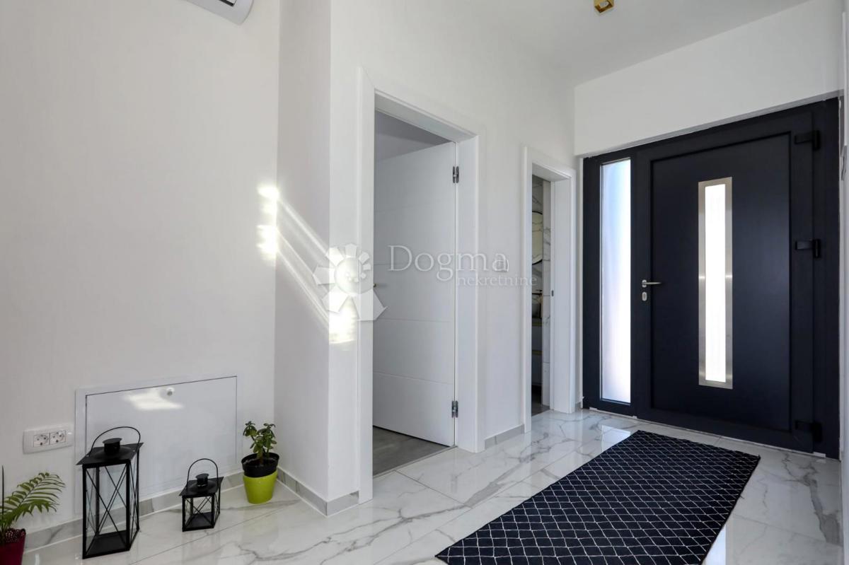 Hiša Privlaka, 156m2