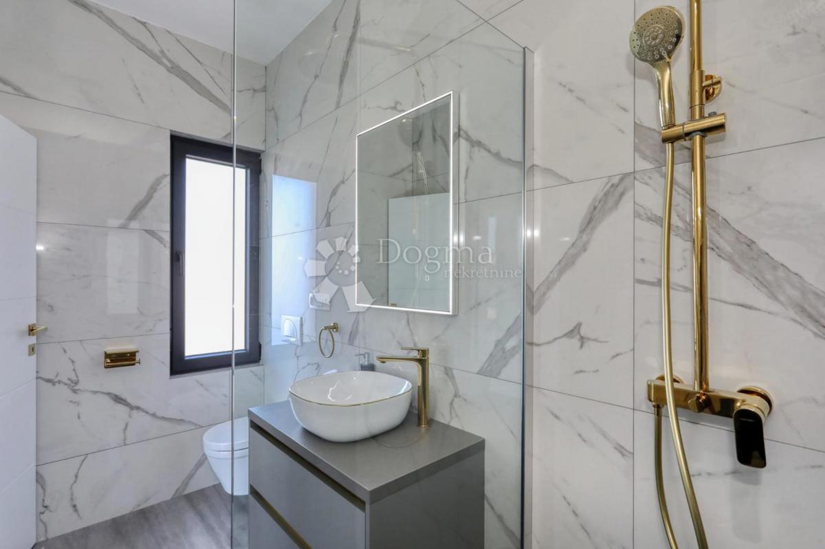 Hiša Privlaka, 156m2