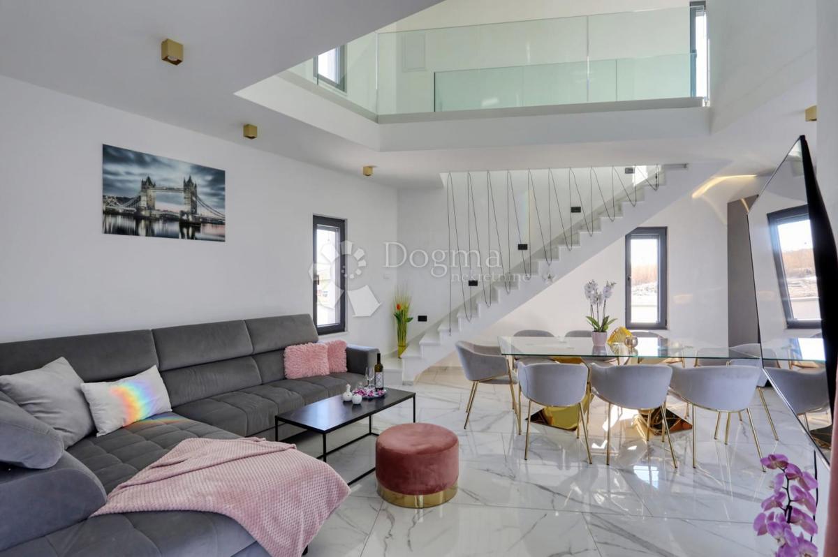 Hiša Privlaka, 156m2