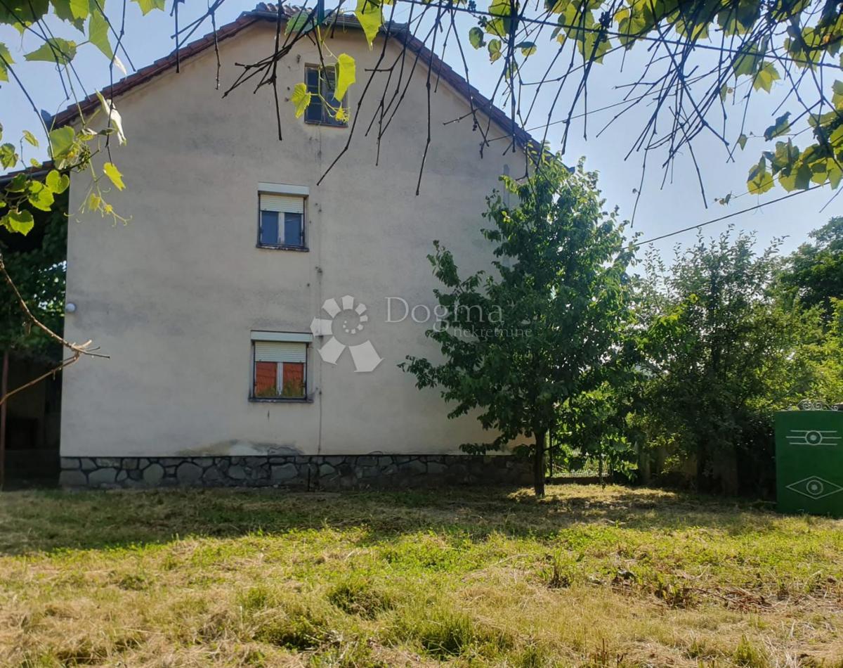 Hiša Klokočevci, Đurđenovac, 1.610m2