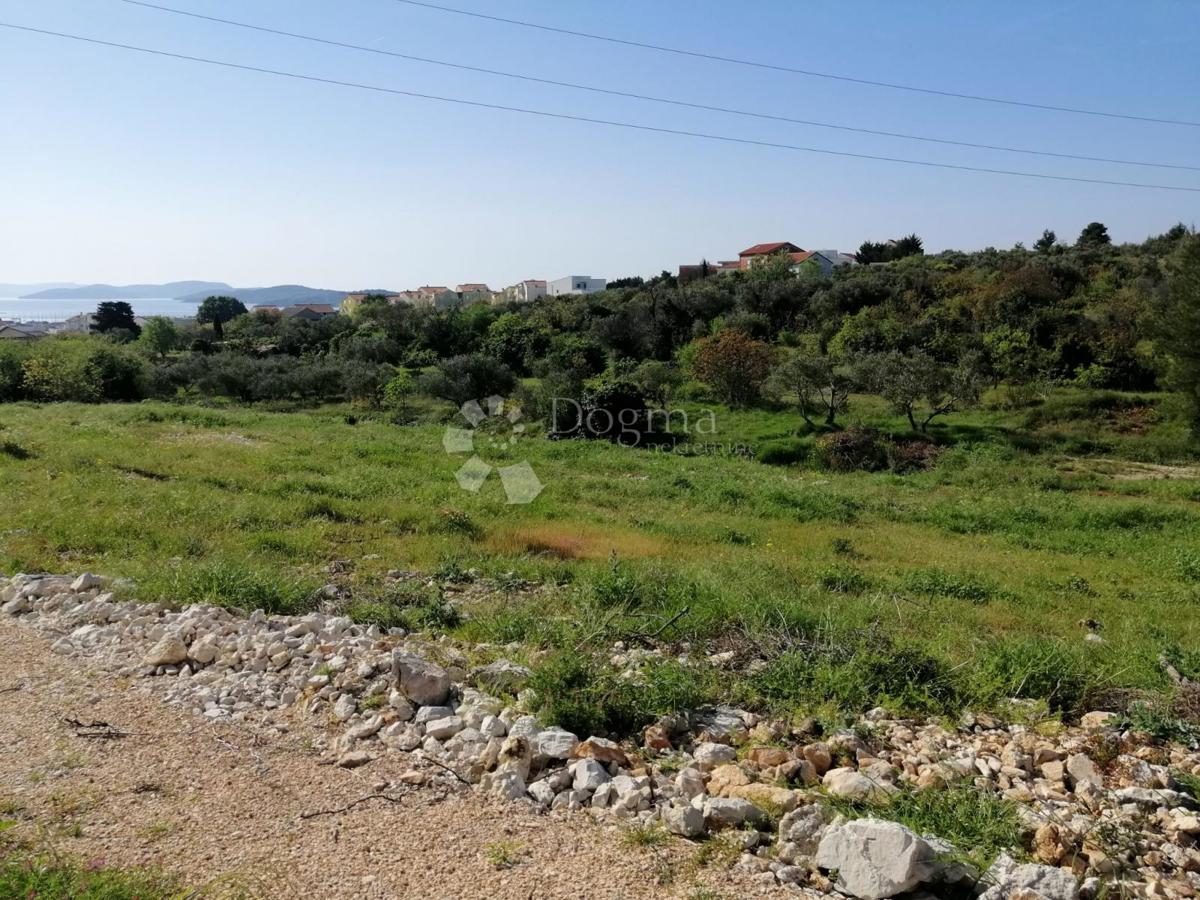 Zemljišče Vodice, 762m2