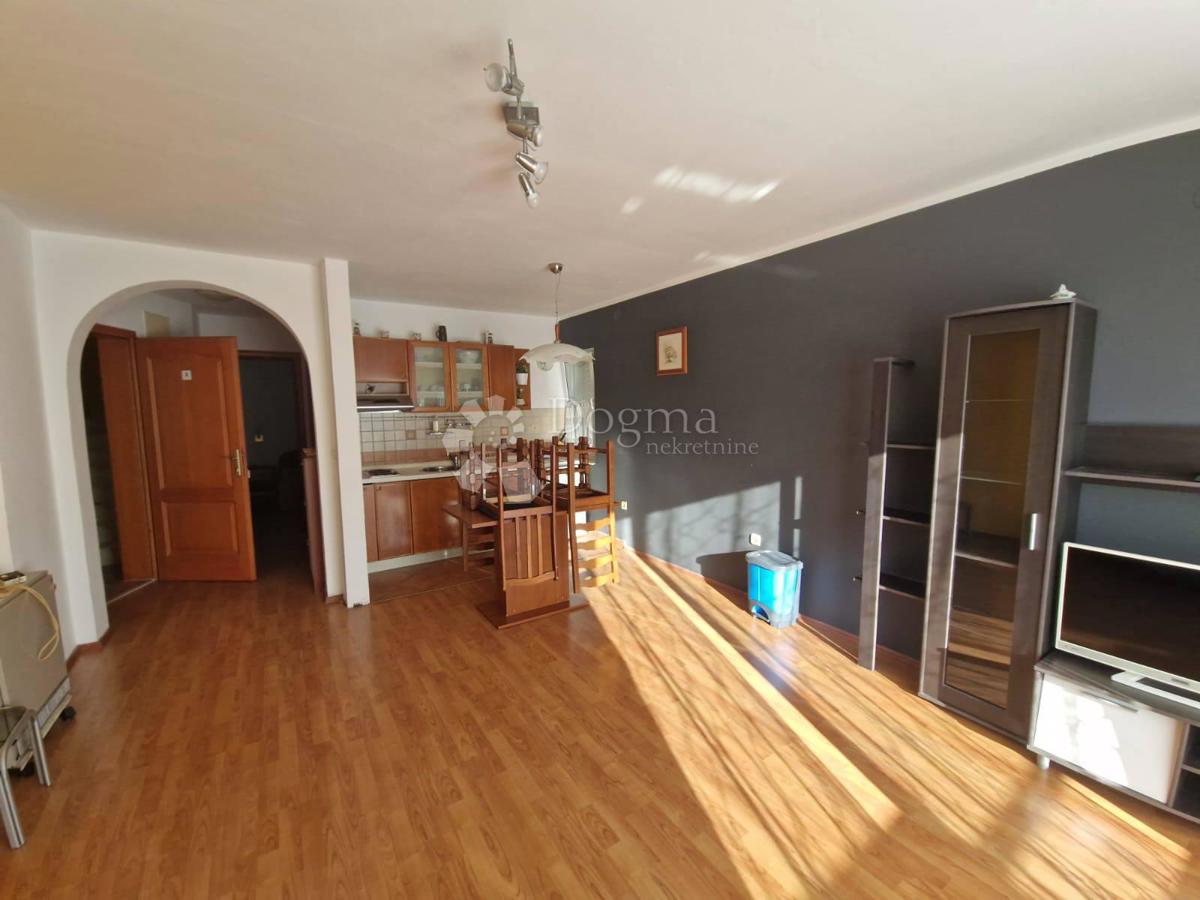 Apartma Novalja, 49,87m2