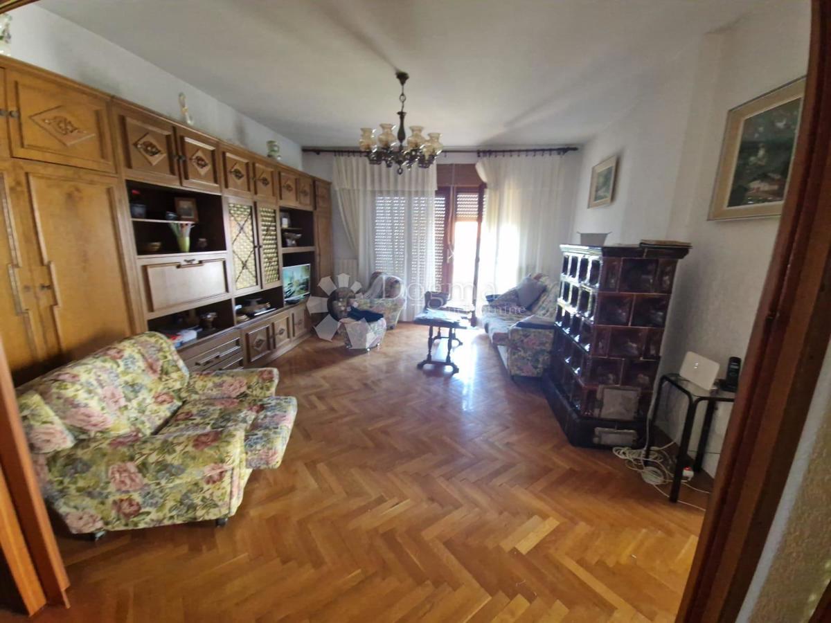 Hiša Drenova, Rijeka, 364m2