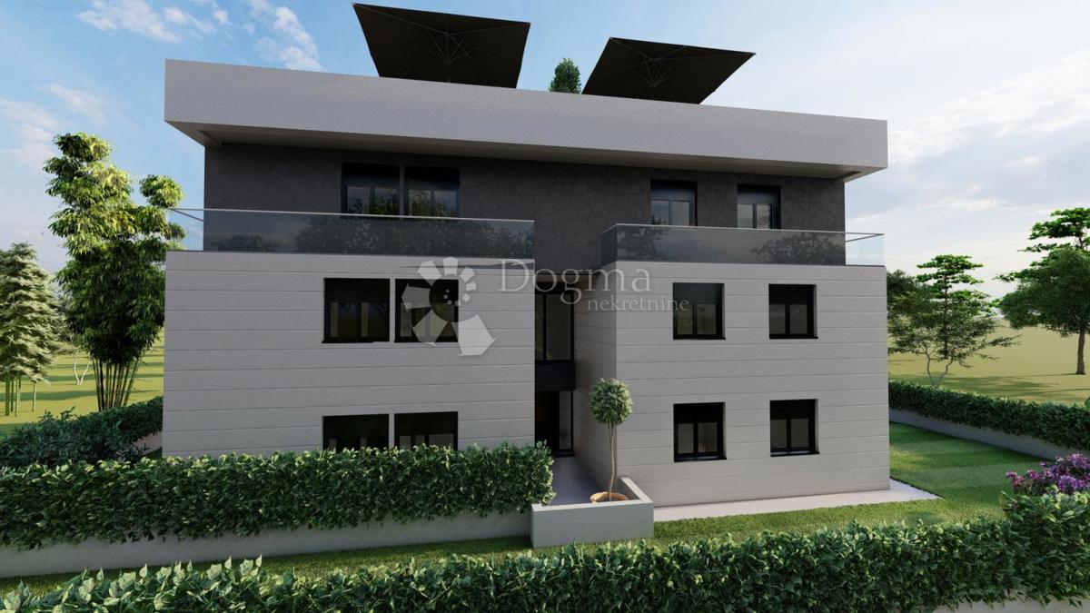 Stanovanje Pakoštane,90,36m2