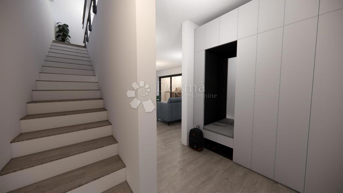 Vila z bazenom, Rtina – projekt z dovoljenjem