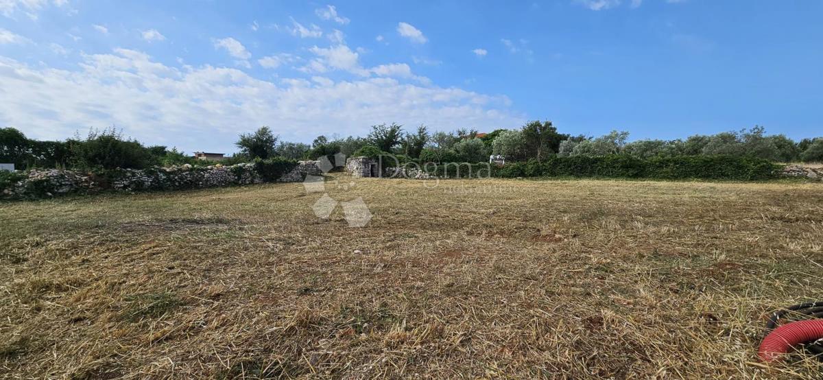 Zazidljivo zemljišče Vodnjan, 1.061m2