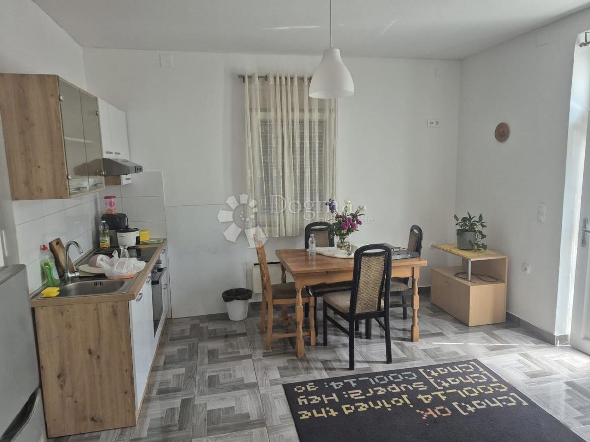 Hiša Centar, Samobor, 78m2