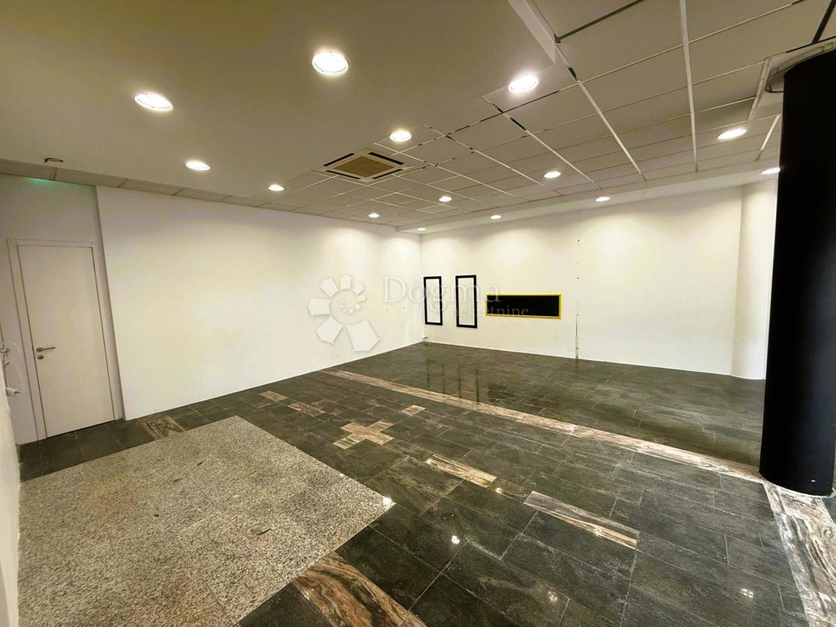 Poslovni prostor Centar, Koprivnica, 84,38m2