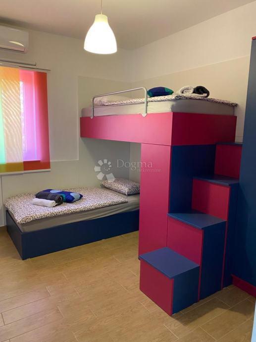 Hiša Labin, 198,30m2