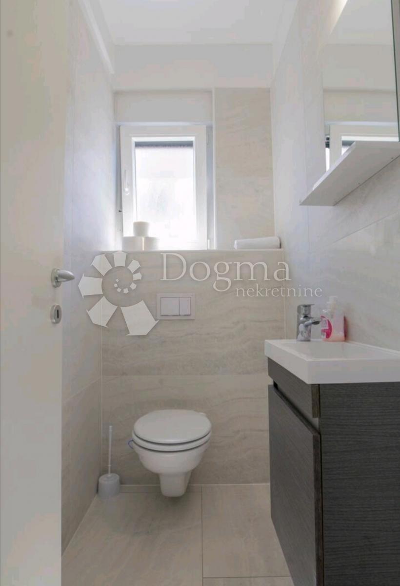 Hiša Vodice, 130m2