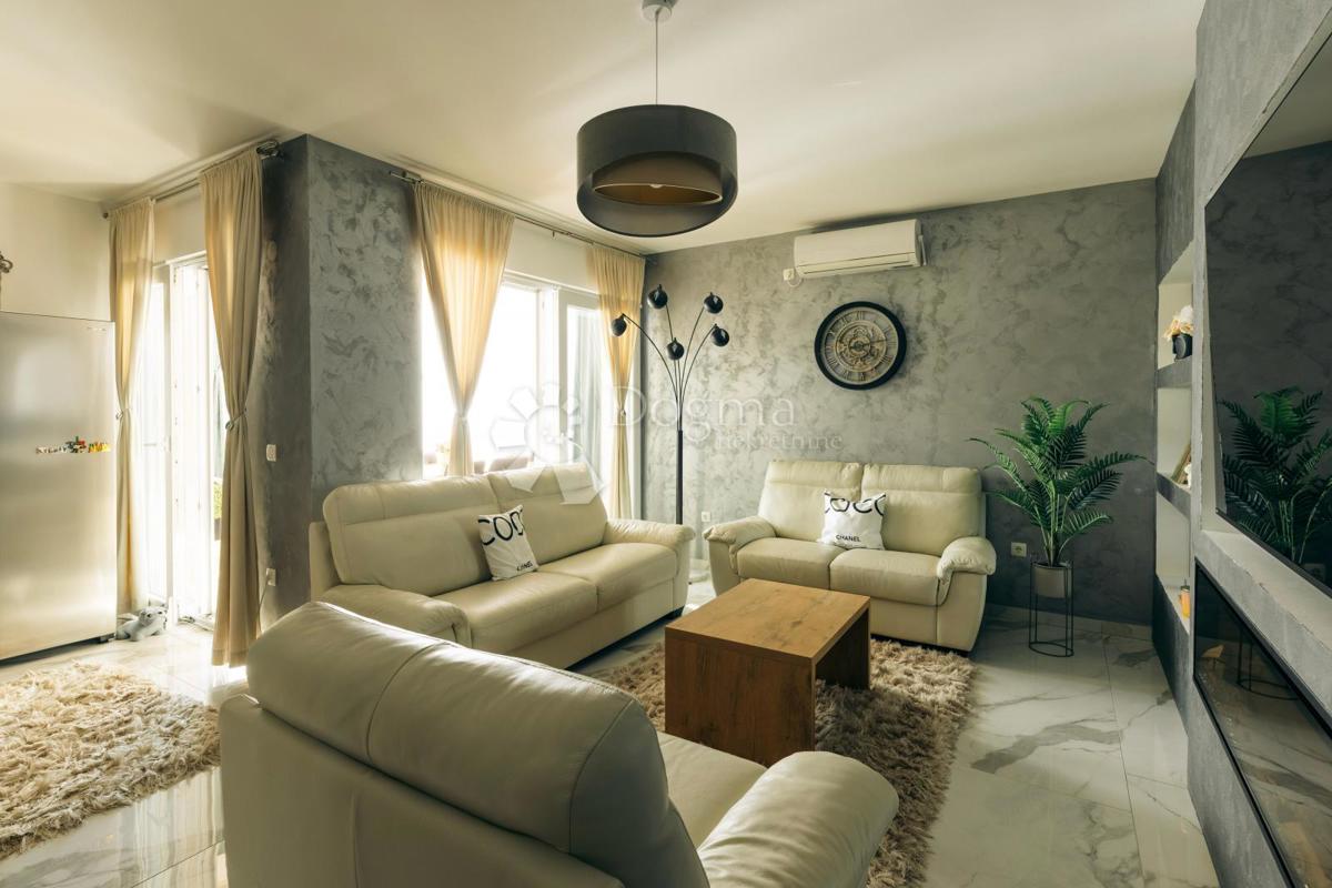 Stanovanje Turanj, Sveti Filip I Jakov, 69,35m2