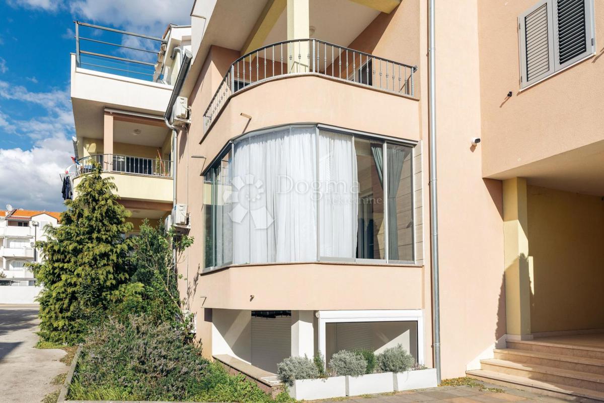 Stanovanje Turanj, Sveti Filip I Jakov, 69,35m2