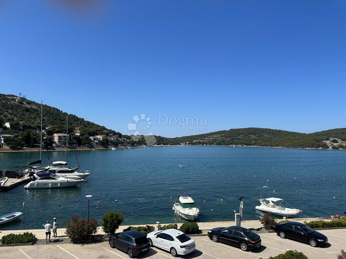 Hiša Tisno, 621,29m2