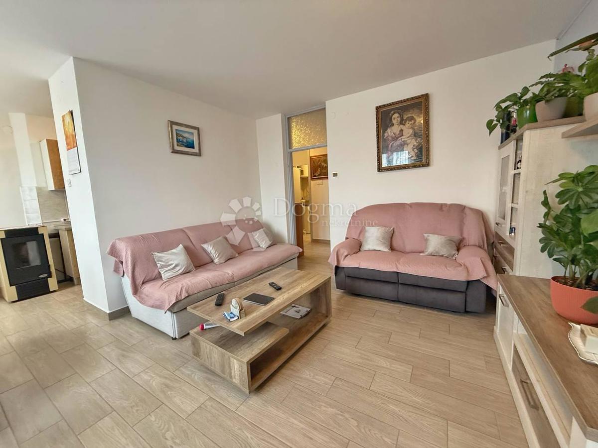 Stanovanje Rovinj, 62,04m2