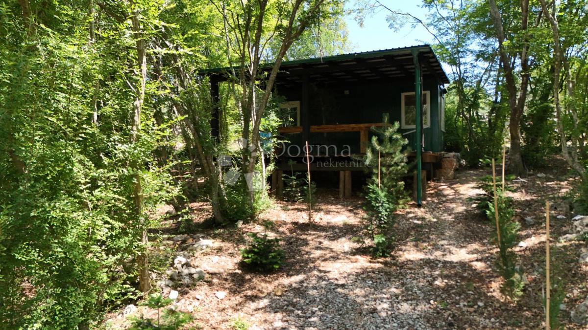 Kmetijsko zemljišče Brzac, Krk, 2.429m2