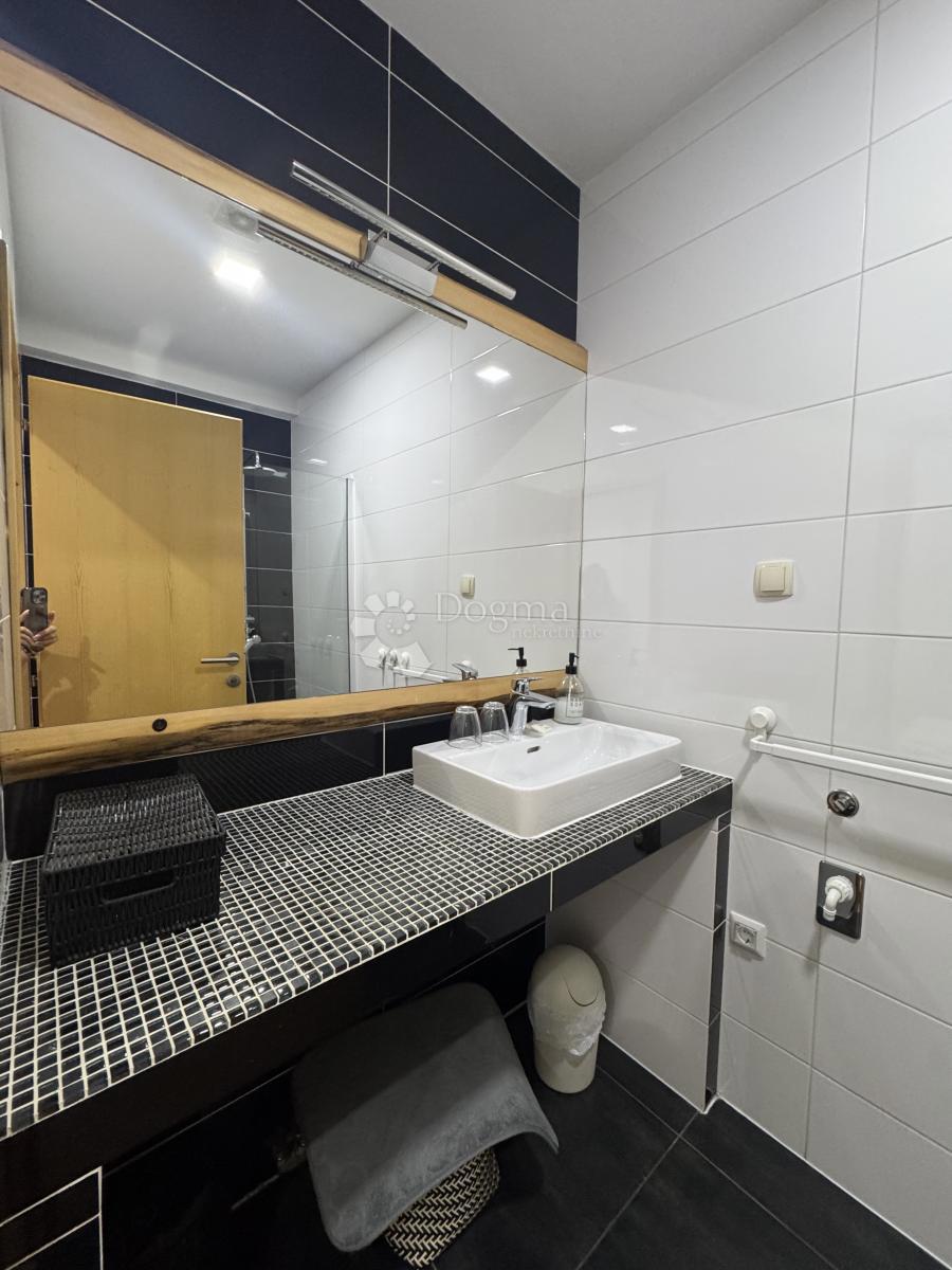 Hiša Korenica, Plitvička Jezera, 340m2