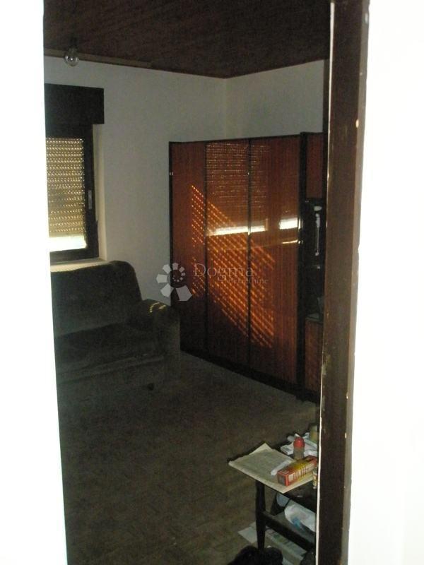 Hiša Donji Hrastovac, Sunja, 48m2