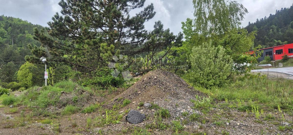 Zazidljivo zemljišče Vrata, Fužine, 511m2