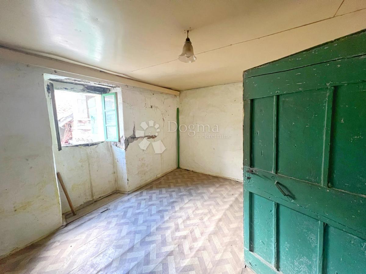 Hiša Kotli, Buzet, 75m2