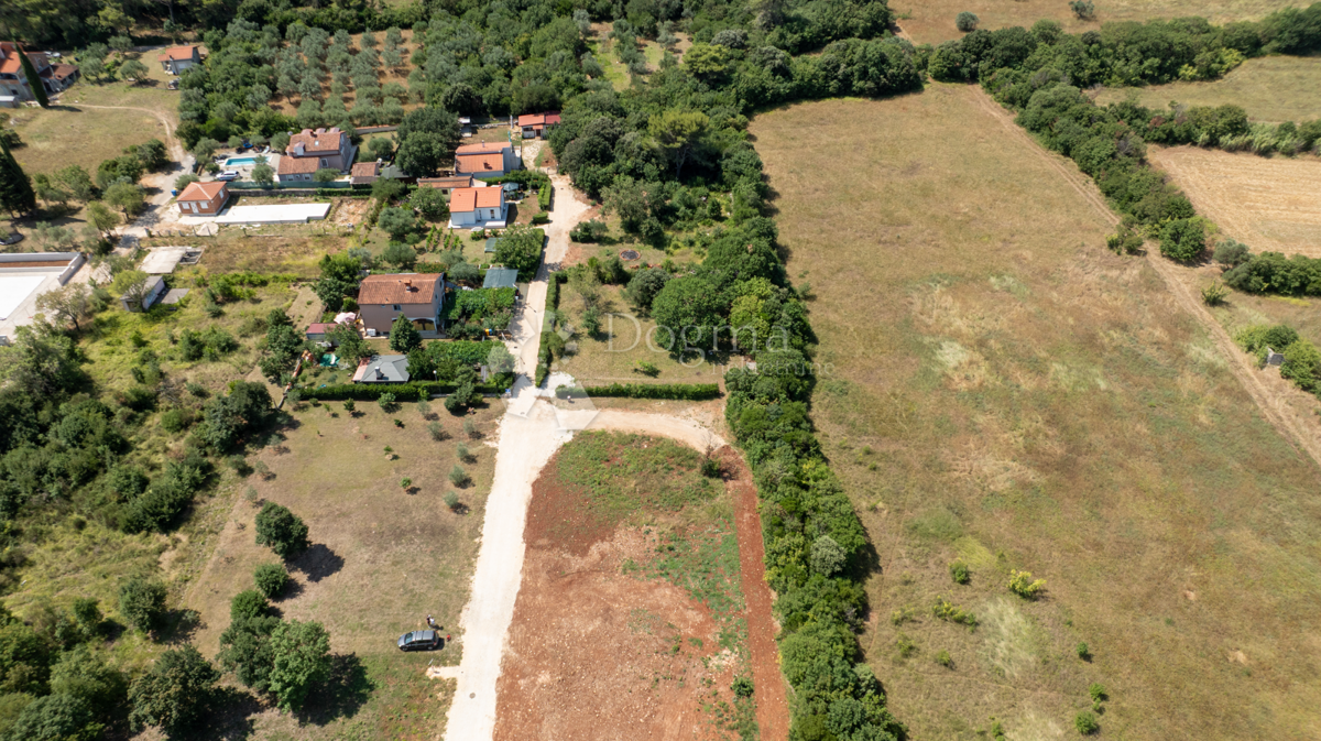 Zazidljivo zemljišče Štinjan, Pula, 990m2