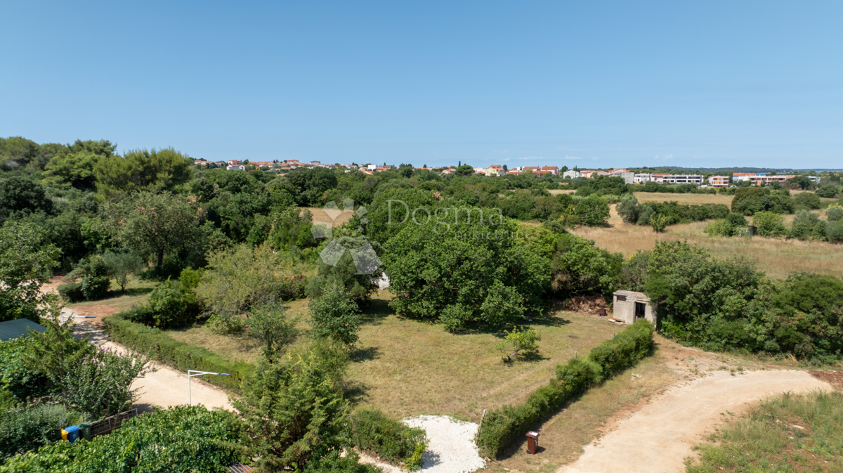 Zazidljivo zemljišče Štinjan, Pula, 990m2