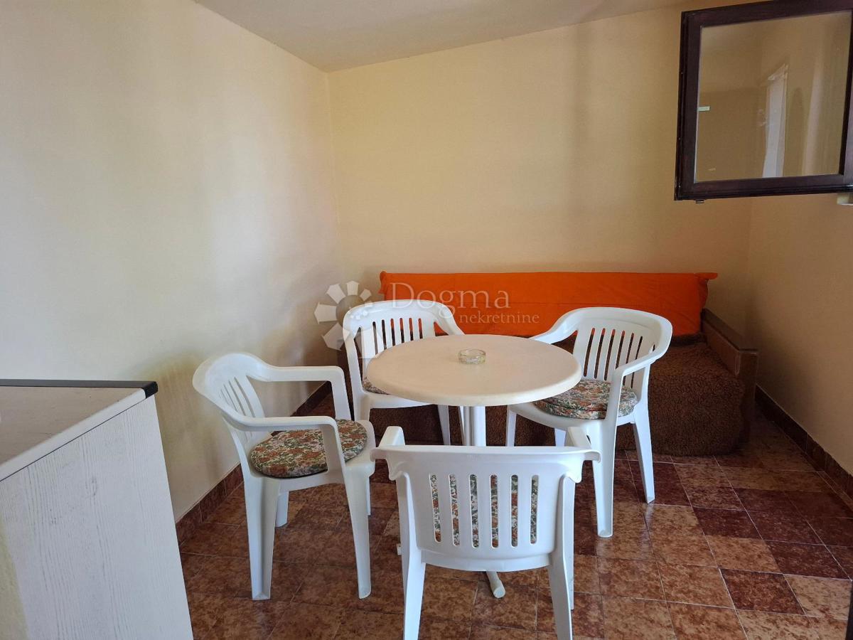 Zazidljivo zemljišče Štinjan, Pula, 990m2