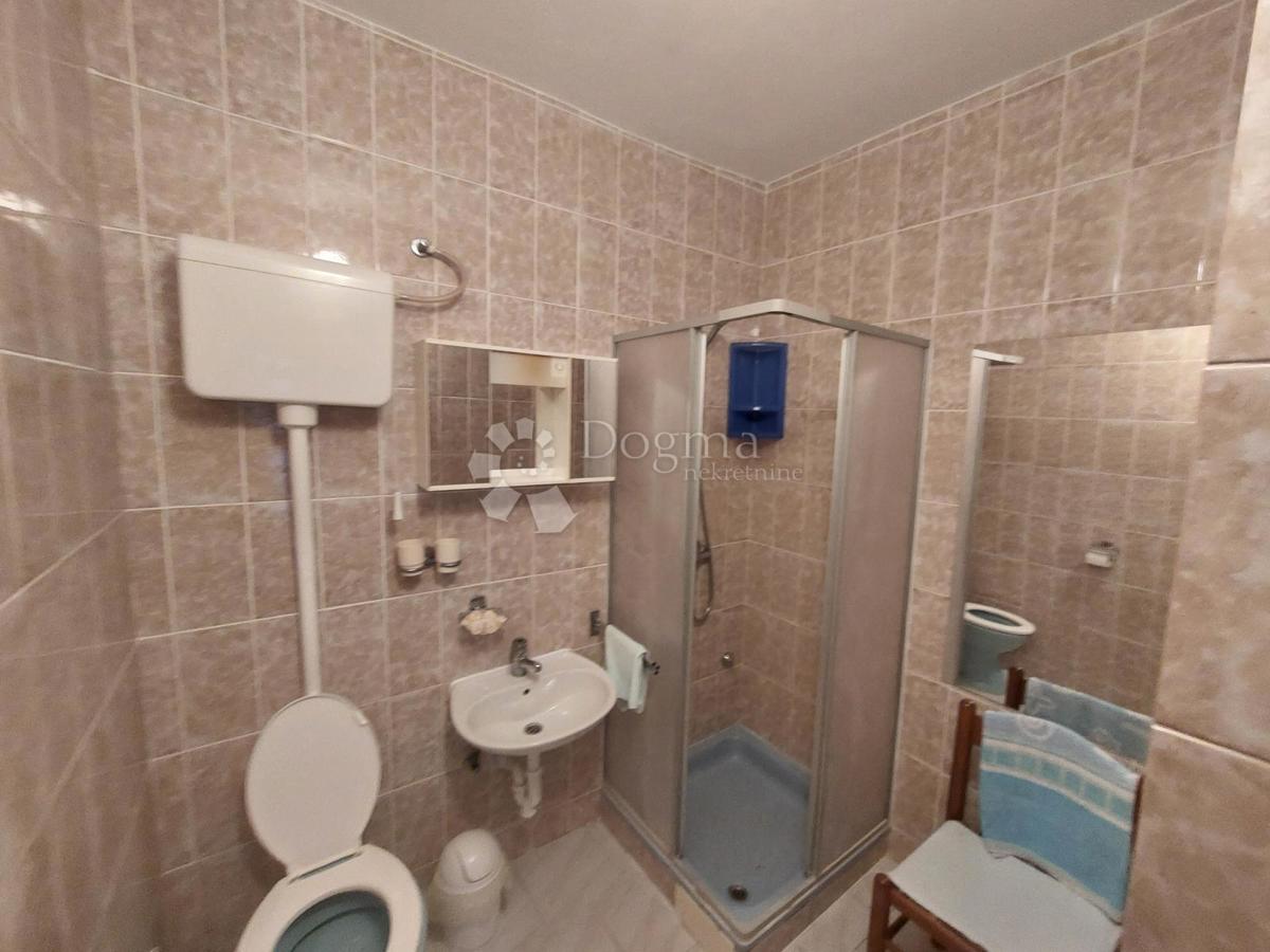 Hiša Jezera, Tisno, 200m2