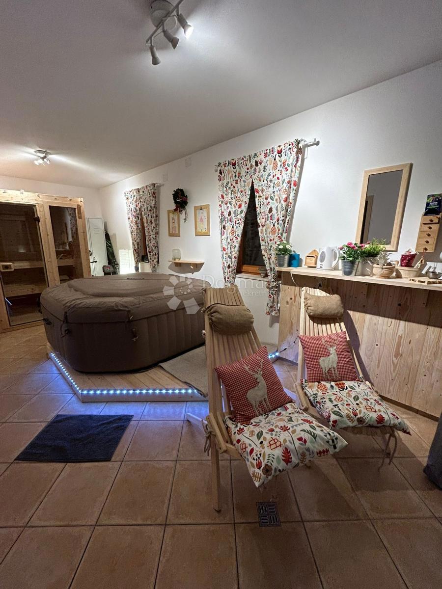 Hiša Sunger, Mrkopalj, 90m2