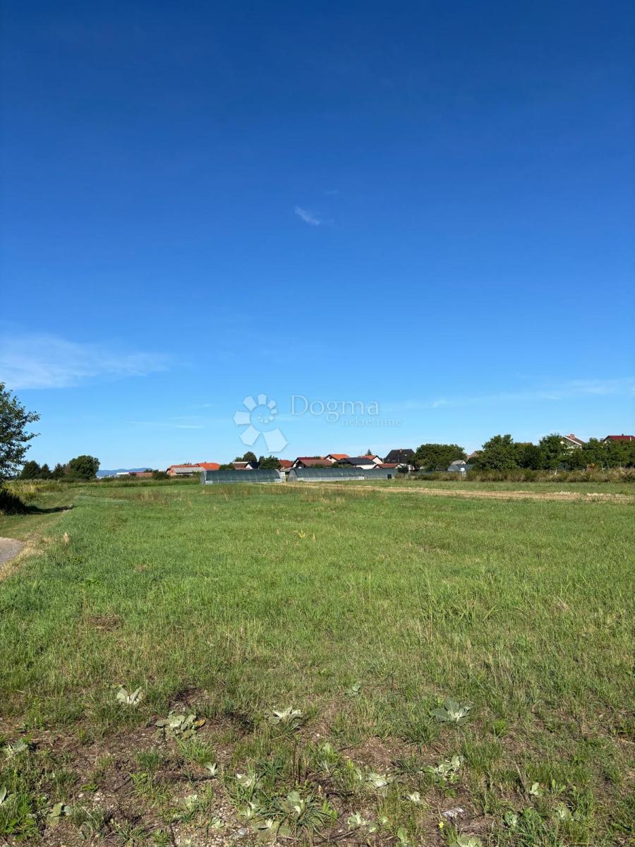 Zazidljivo zemljišče Centar, Varaždin, 4.619m2