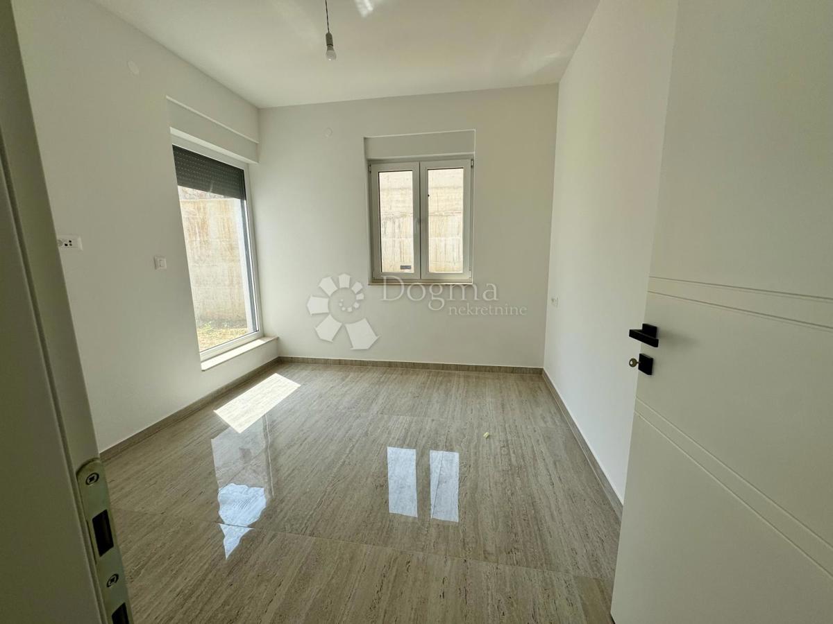 Stanovanje Maslenica, Jasenice, 70,29m2