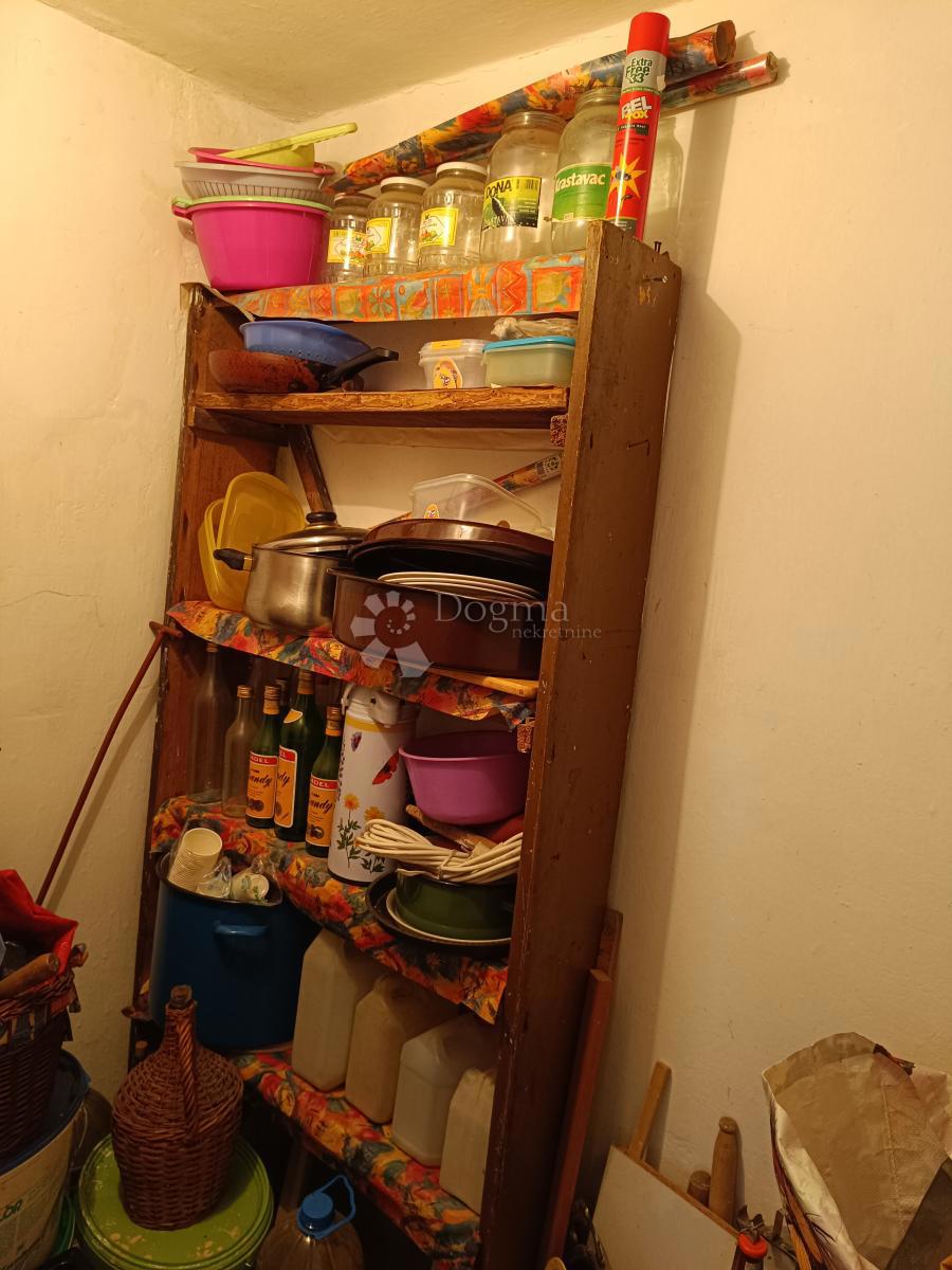 Hiša Jug II, Osijek, 90m2